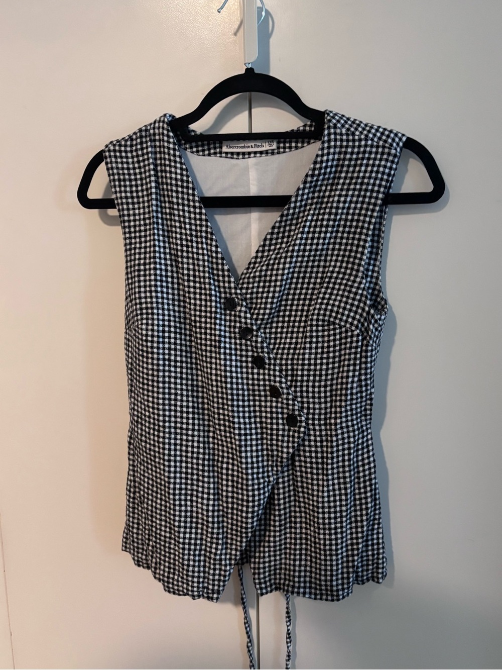 Abercrombie Linen Gingham Top